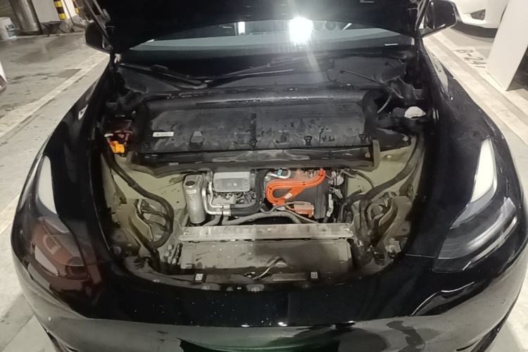 Used Tesla Model Y 2023 Rear-Wheel-Drive Version Engine Bay