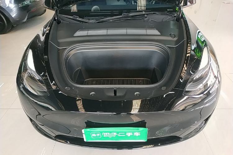 Used Tesla Model Y 2023 Rear-Wheel-Drive Version Engine Bay