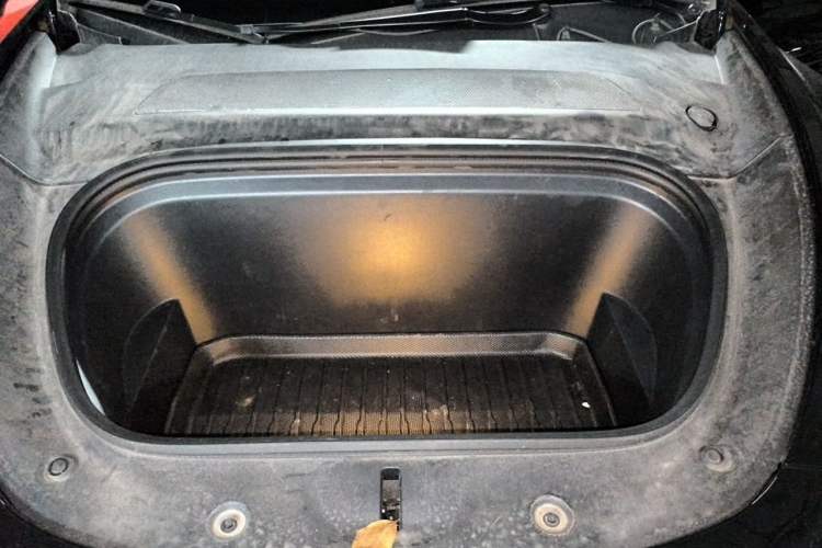 Used Tesla Model Y 2023 Rear-Wheel-Drive Version Engine Bay