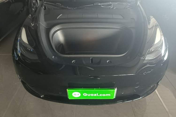Used Tesla Model Y 2023 Rear-Wheel-Drive Version Engine Bay