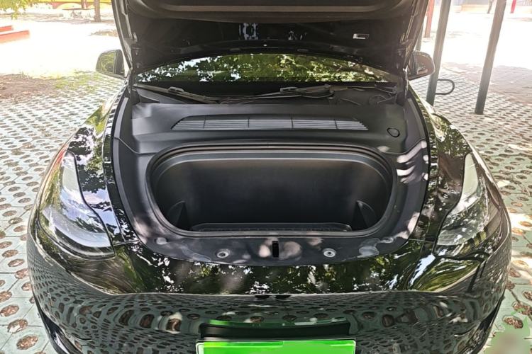 Used Tesla Model Y 2023 Rear-Wheel-Drive Version Engine Bay