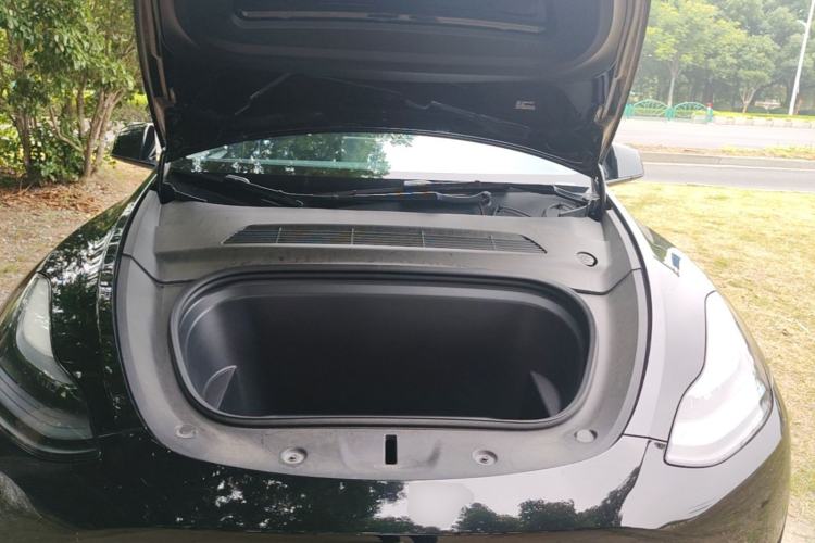 Used Tesla Model Y 2023 Long-Range All-Wheel-Drive Version Engine Bay
