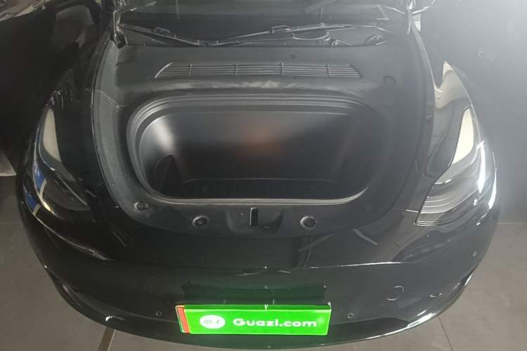 Used Tesla Model Y 2023 Rear-Wheel-Drive Version Engine Bay