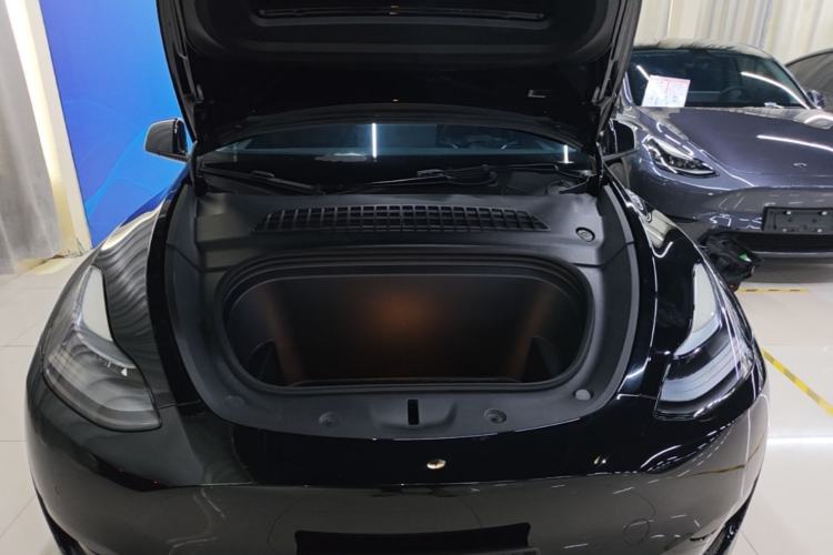 Used Tesla Model Y 2023 Rear-Wheel-Drive Version Engine Bay