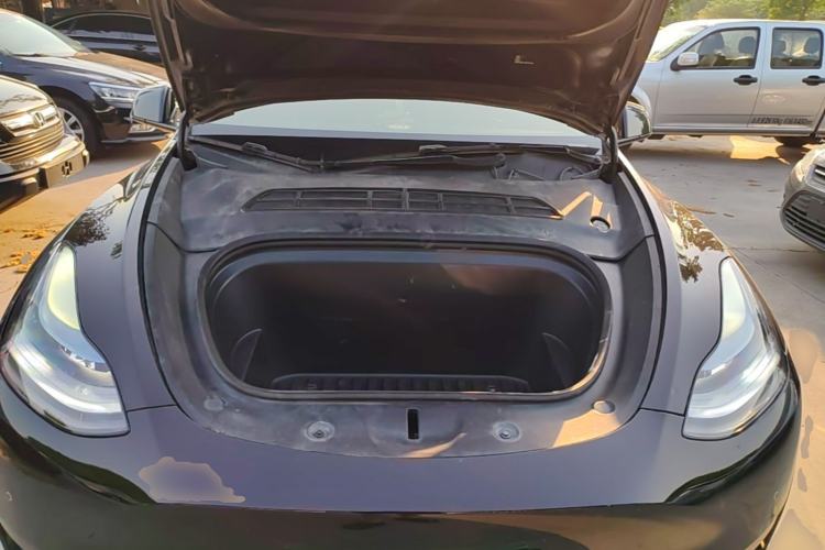 Used Tesla Model Y 2023 Rear-Wheel-Drive Version Engine Bay