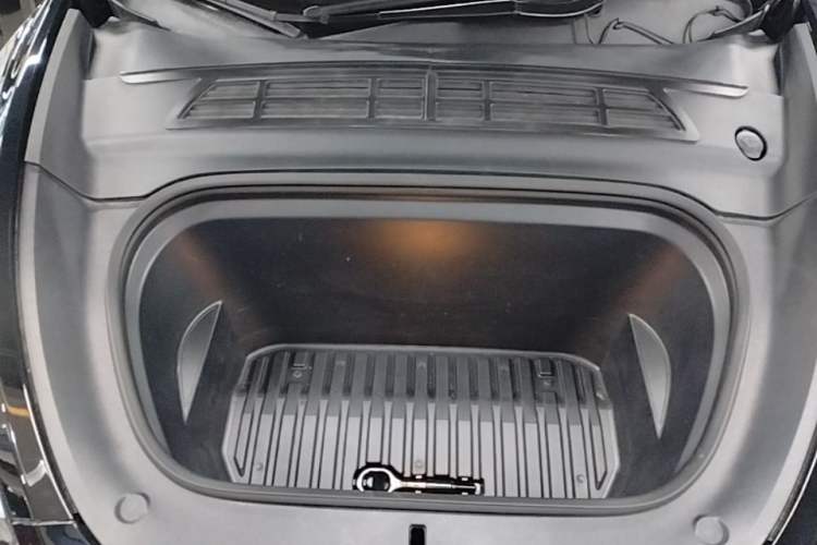 Used Tesla Model Y 2023 Long-Range All-Wheel-Drive Version Engine Bay