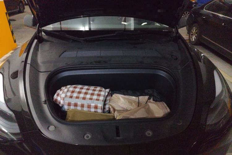 Used Tesla Model Y 2023 Rear-Wheel-Drive Version Engine Bay