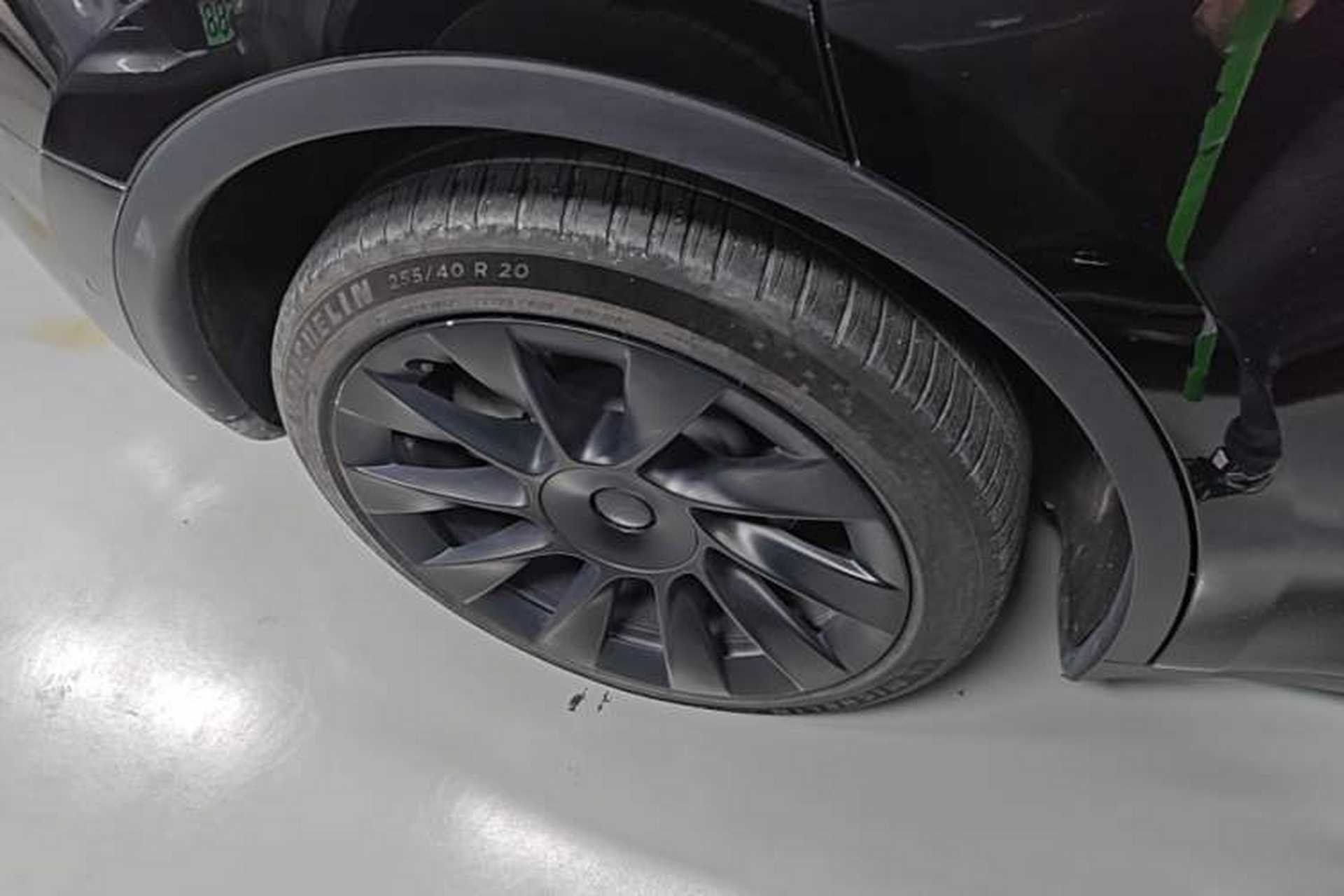 Used Tesla Model Y 2023 Long-Range All-Wheel-Drive Version Exterior 1