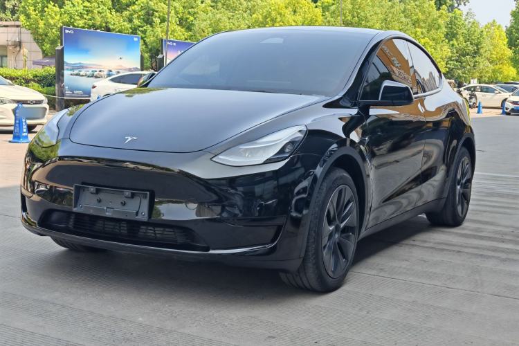Used Tesla Model Y 2023 Rear-Wheel-Drive Version Exterior 1