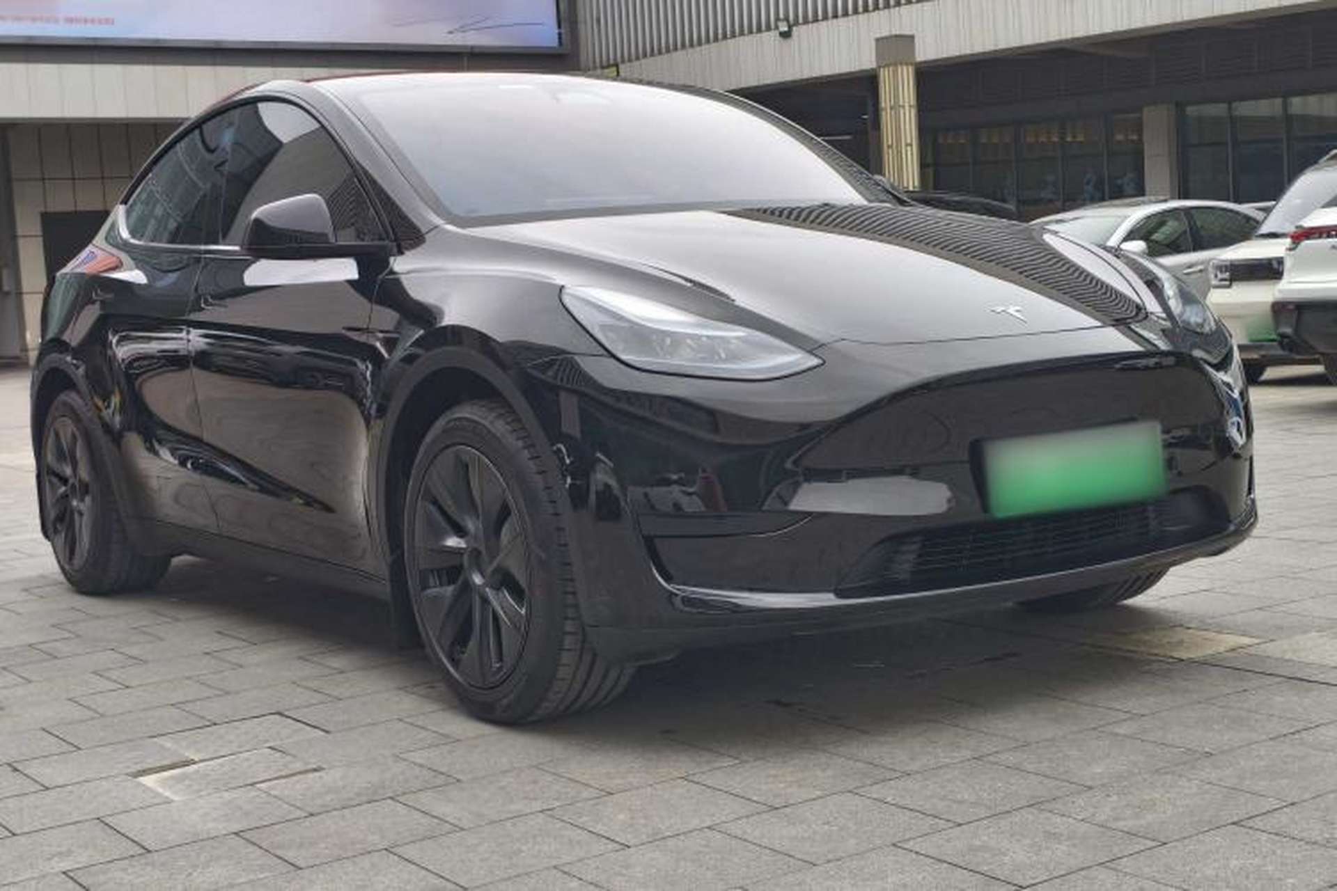 Used Tesla Model Y 2023 Rear-Wheel-Drive Version Exterior 1