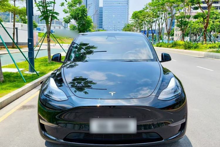 Used Tesla Model Y 2023 Long-Range All-Wheel-Drive Version Exterior 1