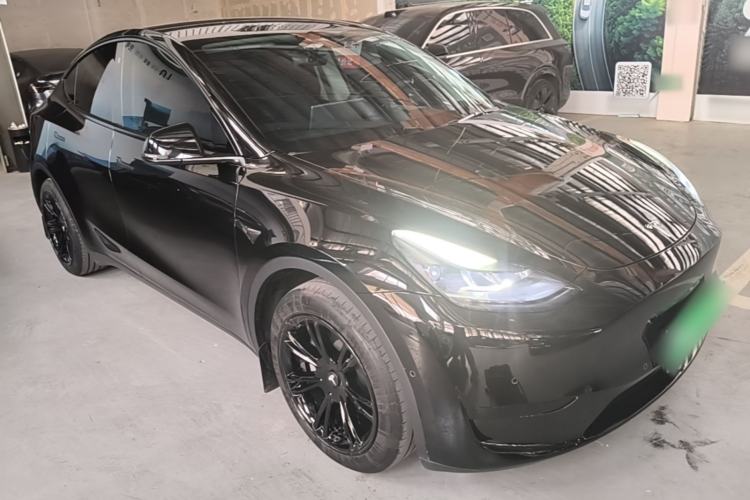 Used Tesla Model Y 2023 Rear-Wheel-Drive Version Exterior 1