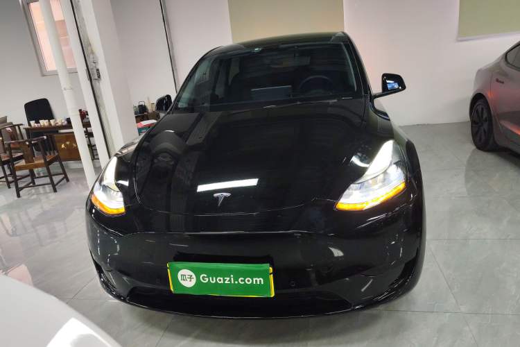 Used Tesla Model Y 2023 Rear-Wheel-Drive Version Exterior 1