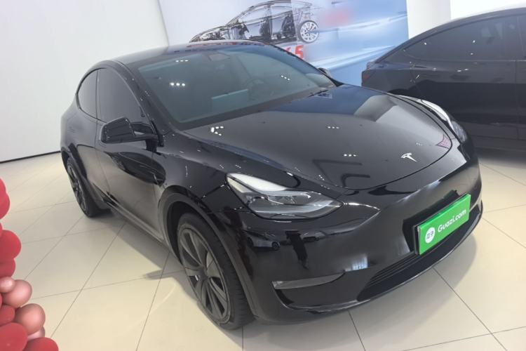 Used Tesla Model Y 2023 Long-Range All-Wheel-Drive Version Exterior 1