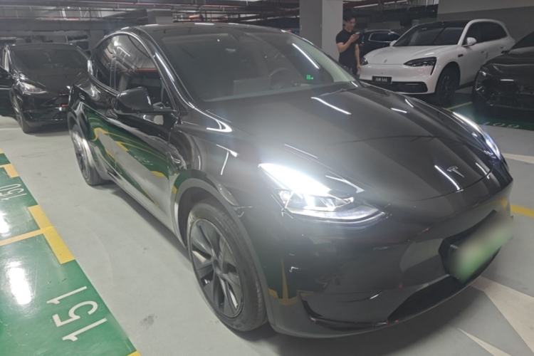 Used Tesla Model Y 2023 Rear-Wheel-Drive Version Exterior 1