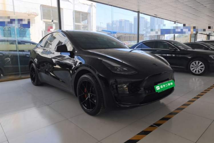 Used Tesla Model Y 2023 Rear-Wheel-Drive Version Exterior 1