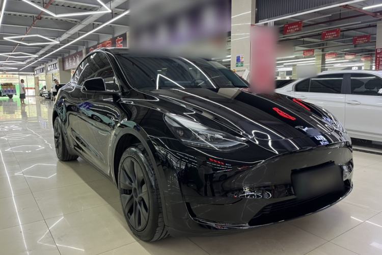 Used Tesla Model Y 2023 Rear-Wheel-Drive Version Exterior 11