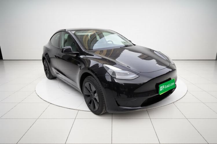 Used Tesla Model Y 2023 Rear-Wheel-Drive Version Exterior 2