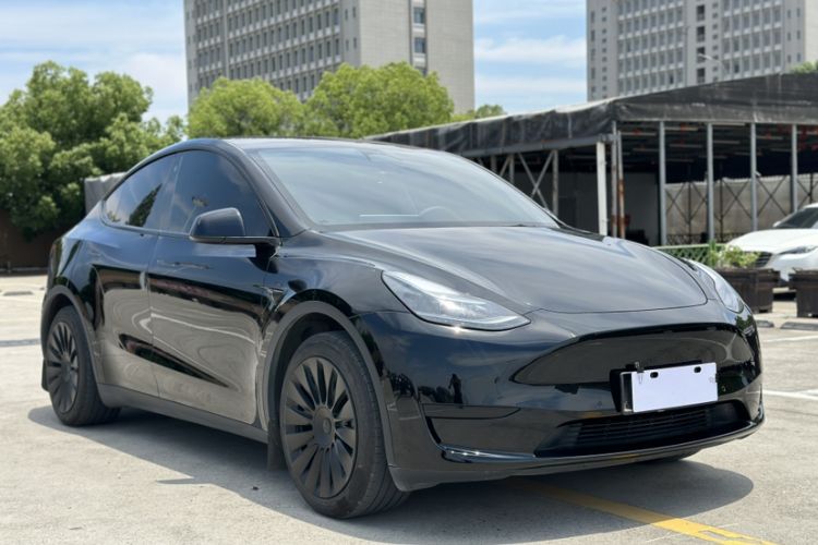 Used Tesla Model Y 2023 Rear-Wheel-Drive Version Exterior 2