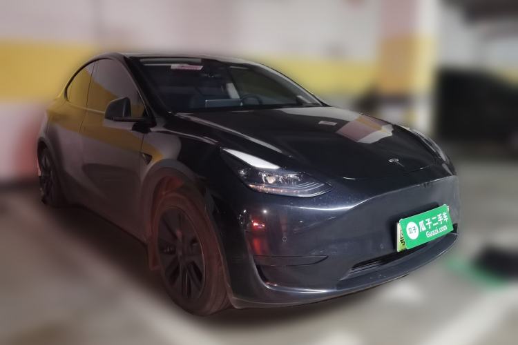 Used Tesla Model Y 2023 Rear-Wheel-Drive Version Exterior 2