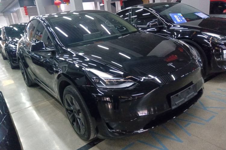 Used Tesla Model Y 2023 Rear-Wheel-Drive Version Exterior 2