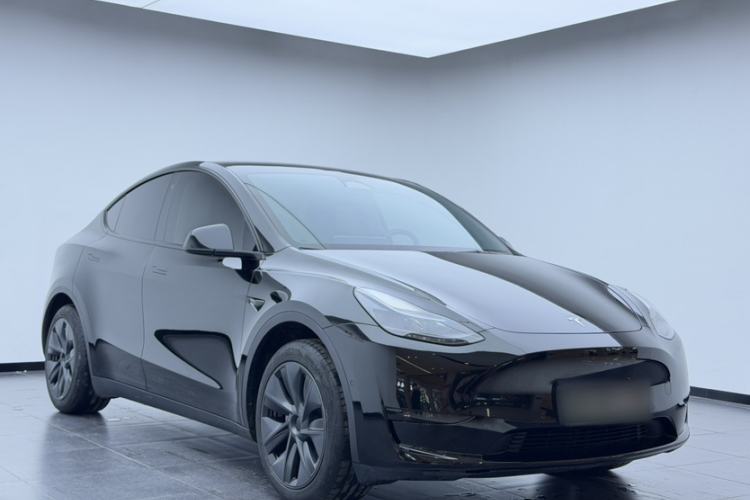 Used Tesla Model Y 2023 Rear-Wheel-Drive Version Exterior 2