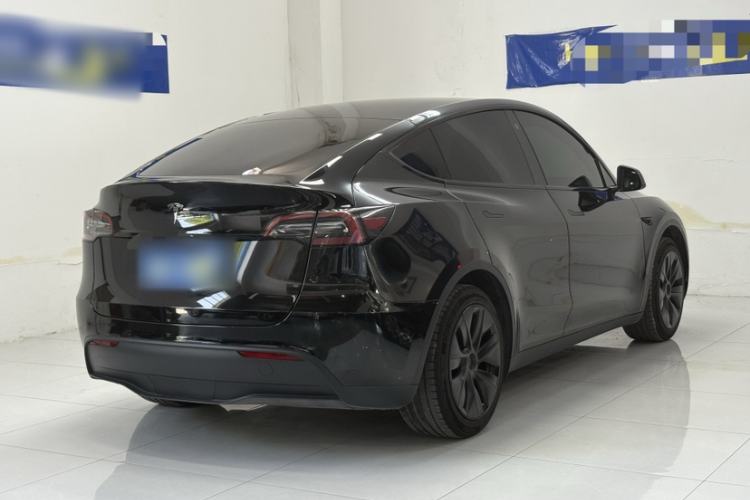 Used Tesla Model Y 2023 Rear-Wheel-Drive Version Exterior 3
