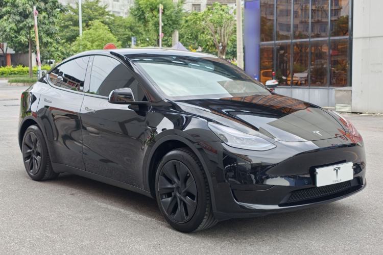 Used Tesla Model Y 2023 Rear-Wheel-Drive Version Exterior 3