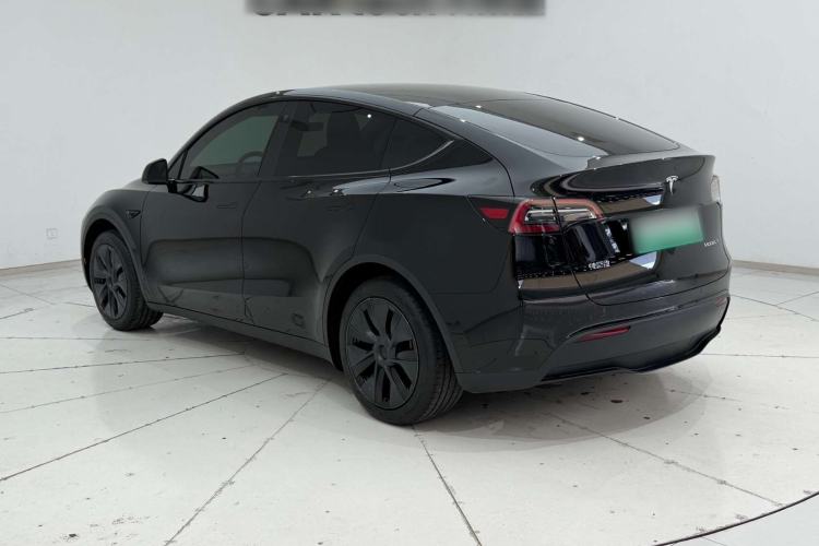 Used Tesla Model Y 2023 Rear-Wheel-Drive Version Exterior 4