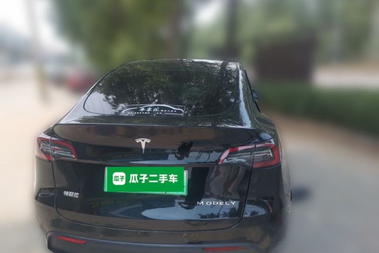 Used Tesla Model Y 2023 Rear-Wheel-Drive Version Exterior 4