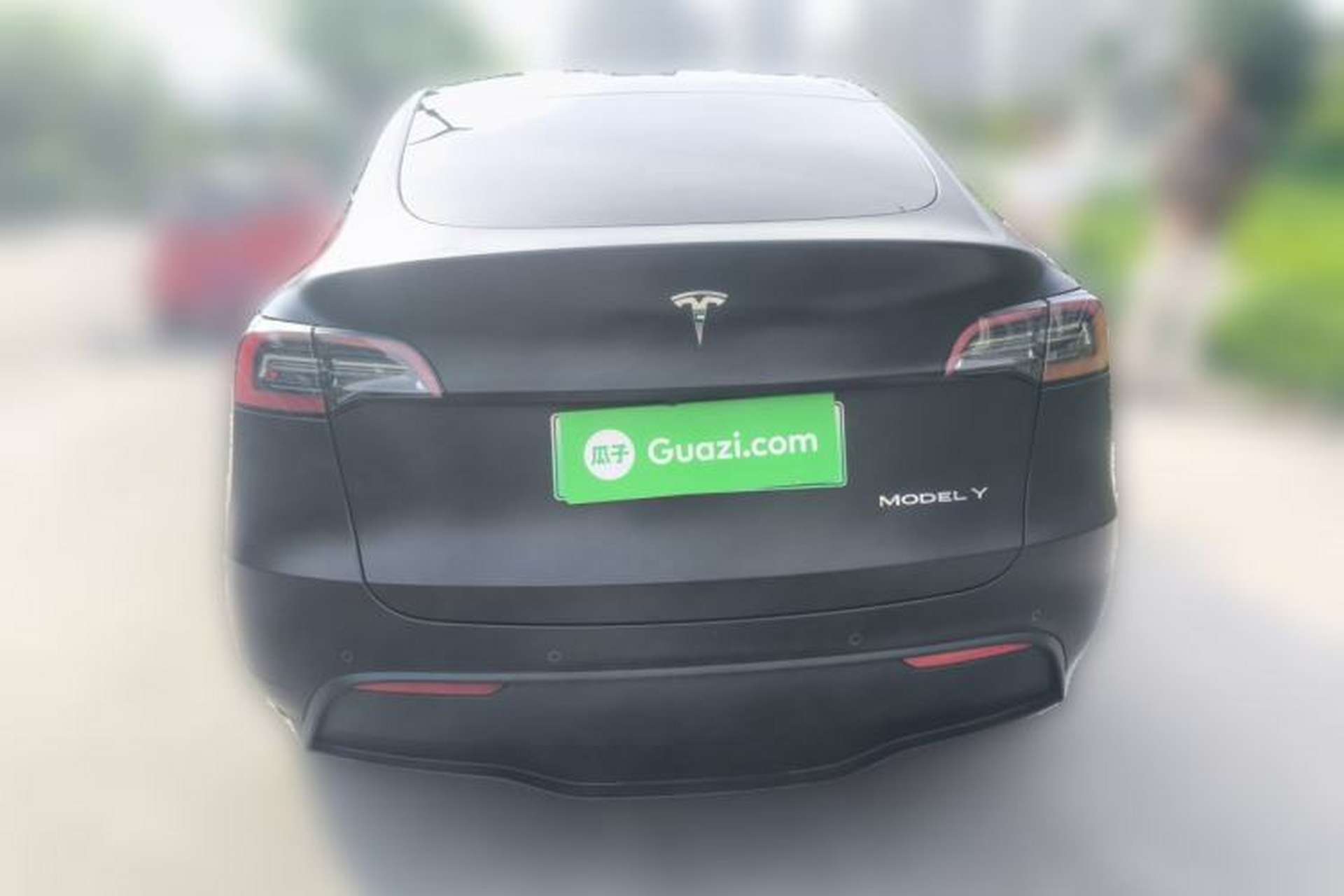 Used Tesla Model Y 2023 Long-Range All-Wheel-Drive Version Exterior 4