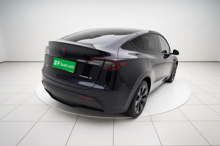 Used Tesla Model Y 2023 Rear-Wheel-Drive Version Exterior 5