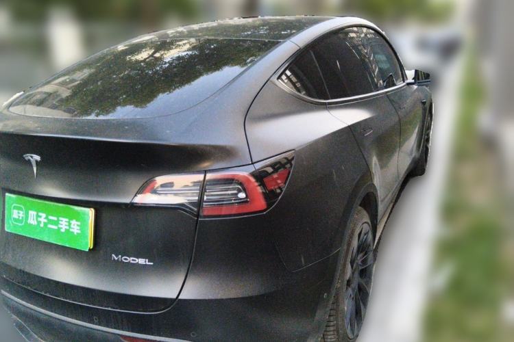 Used Tesla Model Y 2023 Long-Range All-Wheel-Drive Version Exterior 5
