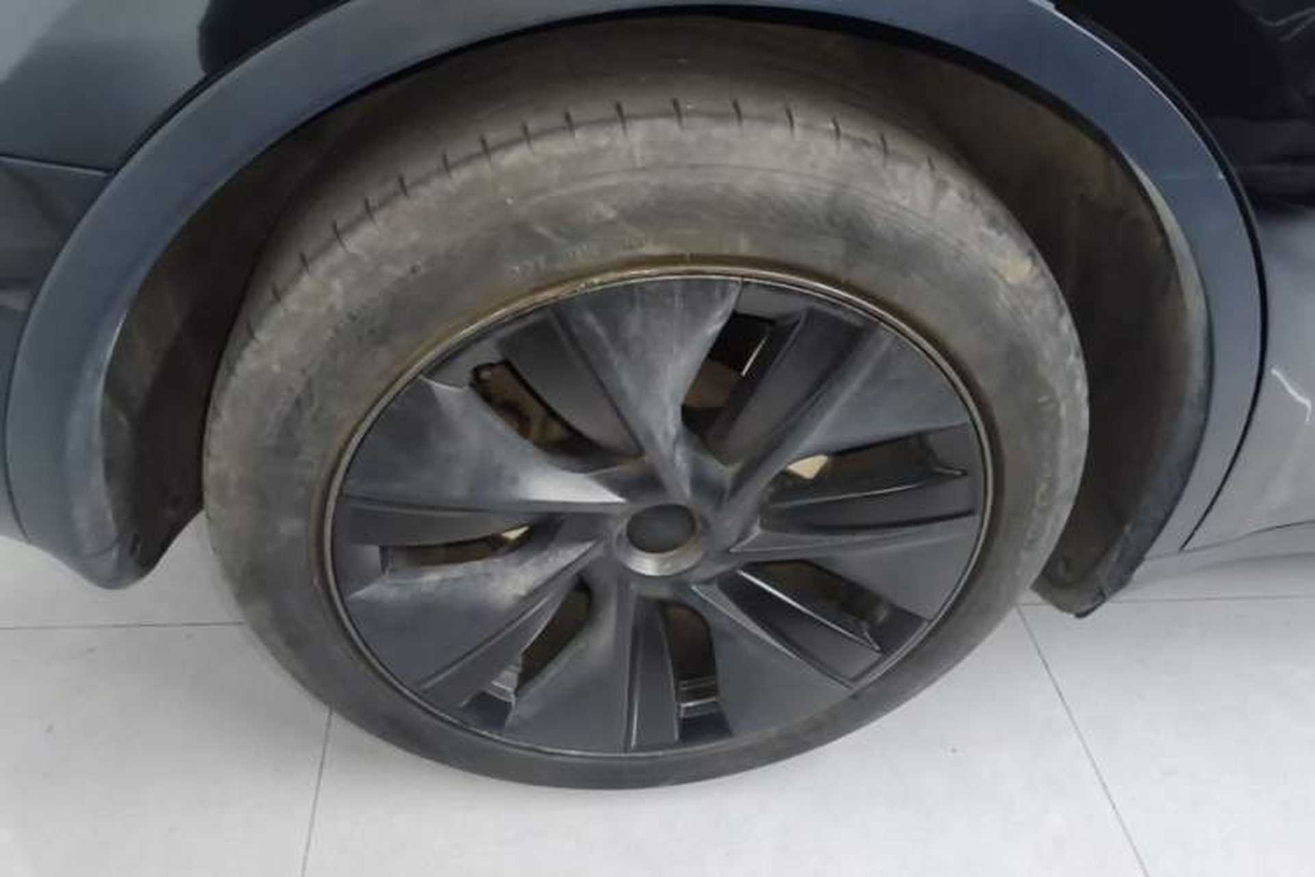 Used Tesla Model Y 2023 Rear-Wheel-Drive Version Exterior 5