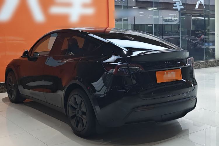 Used Tesla Model Y 2023 Rear-Wheel-Drive Version Exterior 5