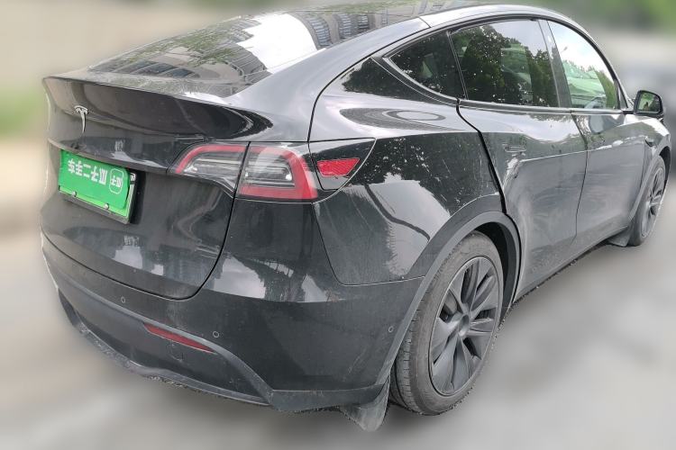 Used Tesla Model Y 2023 Rear-Wheel-Drive Version Exterior 5