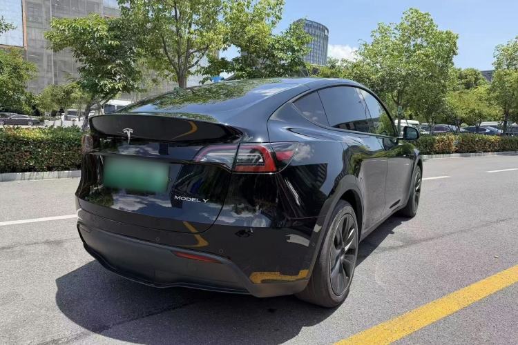 Used Tesla Model Y 2023 Rear-Wheel-Drive Version Exterior 6