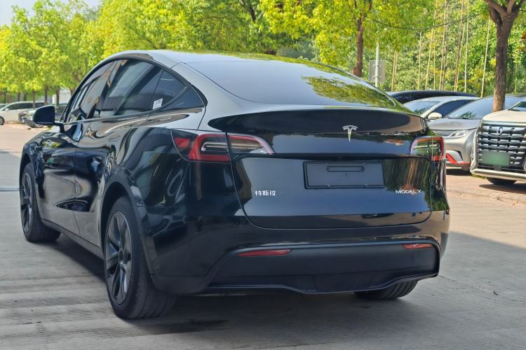 Used Tesla Model Y 2023 Rear-Wheel-Drive Version Exterior 6