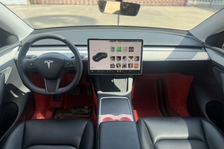 Used Tesla Model Y 2023 Rear-Wheel-Drive Version Exterior 9