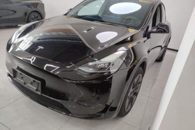 Used Tesla Model Y 2023 Rear-Wheel-Drive Version