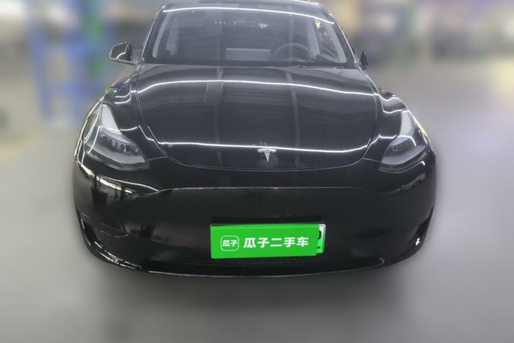 Used Tesla Model Y 2023 Rear-Wheel-Drive Version Front
