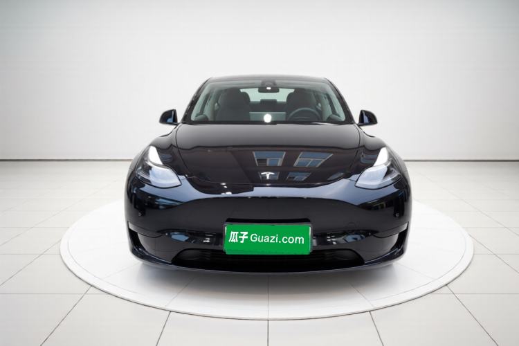 Used Tesla Model Y 2023 Rear-Wheel-Drive Version Front