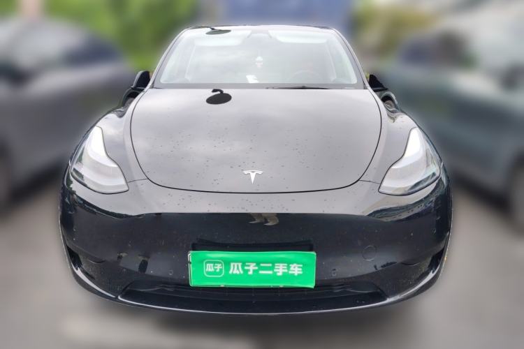 Used Tesla Model Y 2023 Rear-Wheel-Drive Version Front