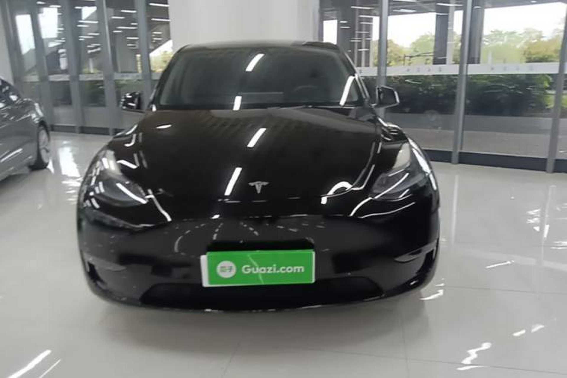 Used Tesla Model Y 2023 Long-Range All-Wheel-Drive Version Front