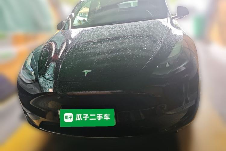 Used Tesla Model Y 2023 Long-Range All-Wheel-Drive Version Front