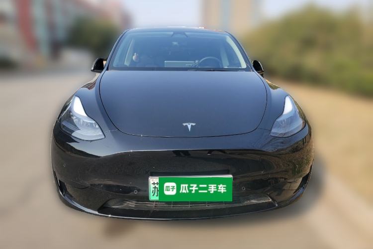 Used Tesla Model Y 2023 Rear-Wheel-Drive Version Front