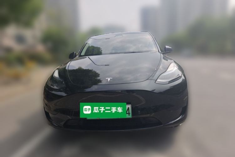 Used Tesla Model Y 2023 Rear-Wheel-Drive Version Front