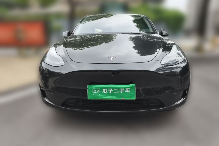Used Tesla Model Y 2023 Rear-Wheel-Drive Version Front