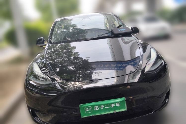 Used Tesla Model Y 2023 Rear-Wheel-Drive Version Front