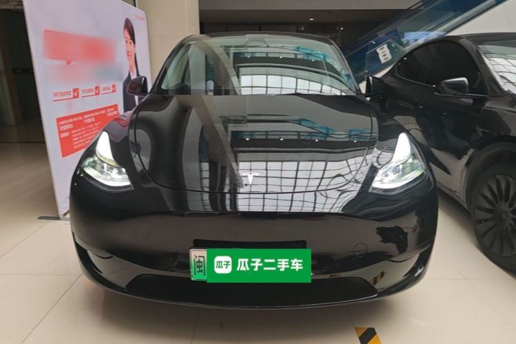 Used Tesla Model Y 2023 Rear-Wheel-Drive Version Front